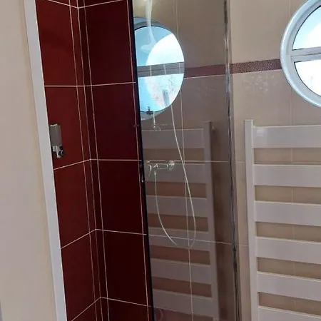 Bed & Breakfast L'oree Du Bois Bettu 3*